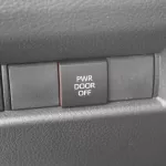 TOYOTA GRANVIA PREMIUM 3.5L PETROL RWD 2023 MODEL YEAR WHITE - Thumbnail 12