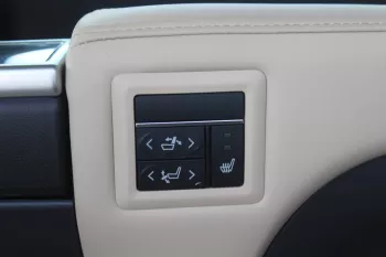 TOYOTA GRANVIA PREMIUM 3.5L PETROL RWD 2023 MODEL YEAR WHITE