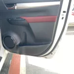 TOYOTA HILUX 2.8L DIESEL PICKUP 2024 MODEL YEAR WHITE COLOR - Thumbnail 9