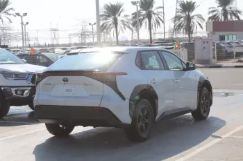 TOYOTA BZ4X ELITE ELECTRIC LONG RANGE 2023 MODEL YEAR WHITE