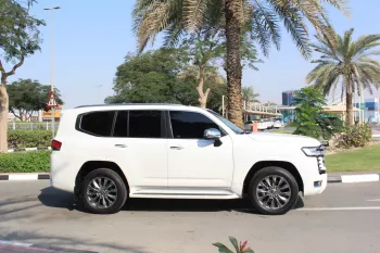 Toyota Land Cruiser  VXR TWIN TURBO 2022  ALFUTIEM AGENCY UNDER WARRANTY + CONTRACT SERVICE VXR