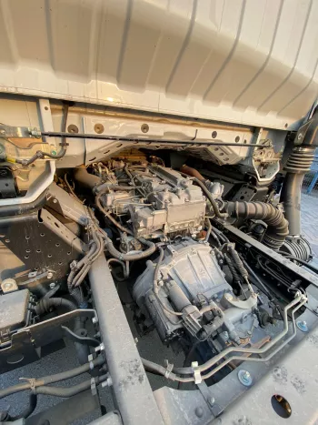 ISUZU NPR 85H 3.0L DIESEL 4.2 TON CHASSIS - MANUAL - 2023 MODEL YEAR