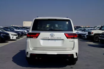 TOYOTA LAND CRUISER VXR V6 4.0L PETROL 2024 MODEL YEAR