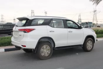 TOYOTA FORTUNER 2.7L PETROL 4WD FULL OPTION 2022 MODEL YEAR