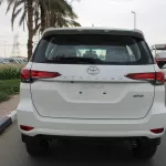 TOYOTA FORTUNER 2.7L PETROL 4WD FULL OPTION 2022 MODEL YEAR - Thumbnail 6