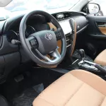 TOYOTA FORTUNER 2.7L PETROL 4WD FULL OPTION 2022 MODEL YEAR - Thumbnail 9