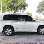 TOYOTA LAND CRUISER GXR V8 2014 ALFUTIEM AGENCY PERFECT CONDATION NO ACCIDENT NO PAINT - Thumbnail 2