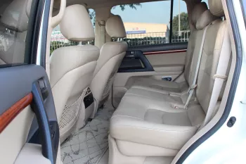 TOYOTA LAND CRUISER GXR V8 2014 ALFUTIEM AGENCY PERFECT CONDATION NO ACCIDENT NO PAINT