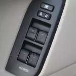 Toyota Prado TX.L 2.7L Petrol 4wd 2023 Model Year White - Thumbnail 7