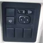 Toyota Prado TX.L 2.7L Petrol 4wd 2023 Model Year White - Thumbnail 8