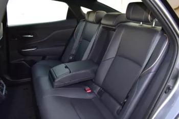 TOYOTA CROWN PLATINUM HYBRIDMAX 2023 MODEL YEAR 2.4L AWD – TWO TONE