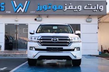 Toyota Land Cruiser 5.7 Petrol 2016 Model Year White