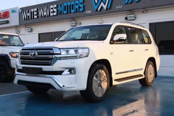 Toyota Land Cruiser 5.7 Petrol 2016 Model Year White