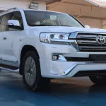 Toyota Land Cruiser 5.7 Petrol 2016 Model Year White - Thumbnail 3