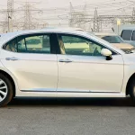 Toyota Camry GLE 2.5L Sedan FWD 2023 Model Year - Thumbnail 4