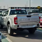 Nissan Navara 2.5L Diesel v4 MT 2023 Model Year Silver color - Thumbnail 5