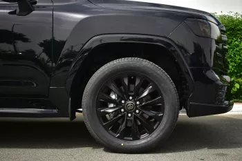 TOYOTA LAND CRUISER 300 GX-R BLACK EDITION 2022 MODEL YEAR V6 3.5L