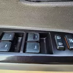 Toyota Land Cruiser VXR Full Option 5.7L Petrol 4wd 2017 Model Year - Thumbnail 7