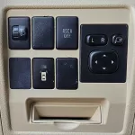Toyota Land Cruiser VXR Full Option 5.7L Petrol 4wd 2017 Model Year - Thumbnail 8