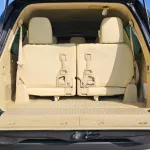 Toyota Land Cruiser VXR Full Option 5.7L Petrol 4wd 2017 Model Year - Thumbnail 19