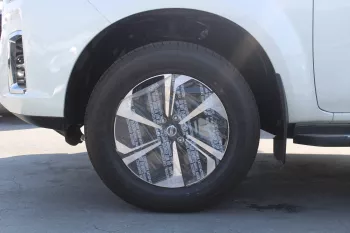 Nissan Xterra 2.5L Petrol Awd 2023 Model Year White Color