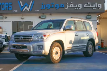 Toyota Land Cruiser GXR 5.7L V8 2015 Model Year Silver Color