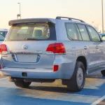 Toyota Land Cruiser GXR 5.7L V8 2015 Model Year Silver Color - Thumbnail 5