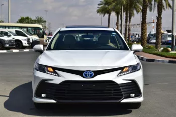 TOYOTA CAMRY GLE 2024 MODEL YEAR HYBRID 2.5L E-CVT