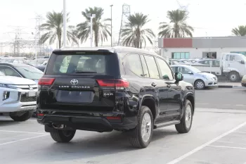 TOYOTA LAND CRUISER GXR 4.0L PETROL 4WD 2023 MODEL YEAR BLACK