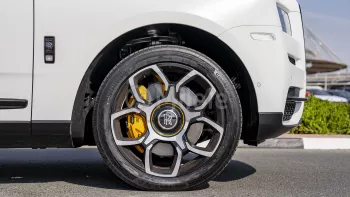 Rolls-Royce Cullinan Black Badge 2023 Model Year 6.7L Petrol