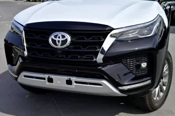 TOYOTA FORTUNER VXR V6 2024 MODEL YEAR 4.0L PETROL