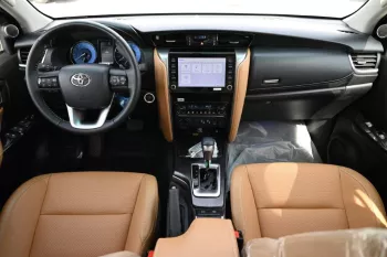 TOYOTA FORTUNER VXR V6 2024 MODEL YEAR 4.0L PETROL
