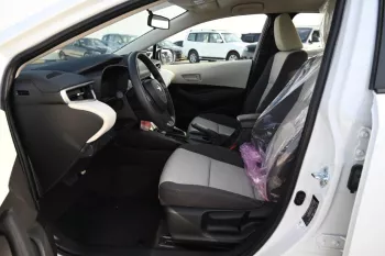 TOYOTA COROLLA XLI 1.6L 2024 MODEL YEAR WHITE COLOR