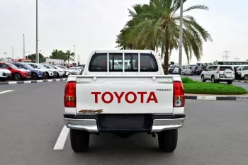 TOYOTA HILUX 2024 MODEL YEAR DOUBLE CAB PICKUP 2.7L PETROL 4WD AUTOMATIC