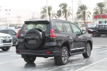 TOYOTA LAND CRUISER VXR 2023 MODEL YEAR 4.0L PETROL 4WD BLACK COLOR