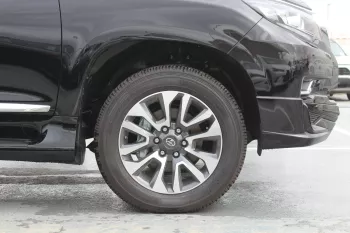 TOYOTA LAND CRUISER VXR 2023 MODEL YEAR 4.0L PETROL 4WD BLACK COLOR
