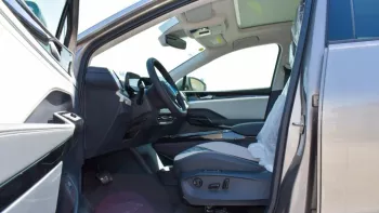 Volkswagen ID.6 CROZZ PRO 2022 electric car