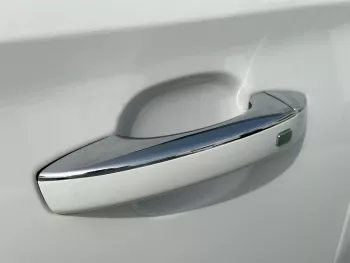 MG ZS LUXURY 2024 MODEL YEAR WHITE COLOR