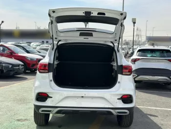MG ZS LUXURY 2024 MODEL YEAR WHITE COLOR
