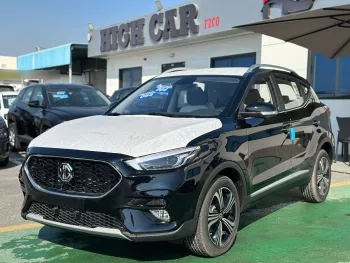 MG ZS LUXURY 2024 MODEL YEAR BLACK COLOR
