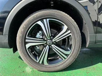 MG ZS LUXURY 2024 MODEL YEAR BLACK COLOR