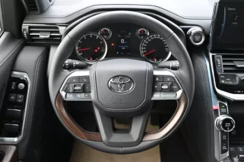 TOYOTA LAND CRUISER 300 GXR V6 2024 MODEL YEAR 3.5L TWIN TURBO 4WD