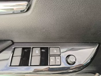 Toyota Hilux Diesel Double Cabin 2.4L V4 M/T 4WD 2022 Model Year