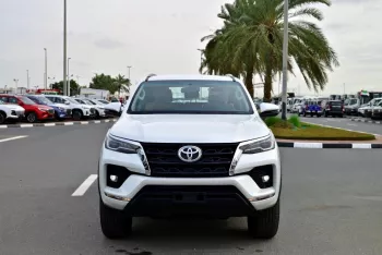 TOYOTA FORTUNER 2024 MODEL YEAR 2.4L DIESEL 4WD WHITE COLOR