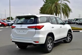 TOYOTA FORTUNER 2024 MODEL YEAR 2.4L DIESEL 4WD WHITE COLOR