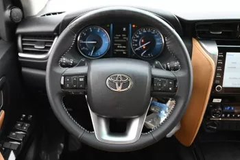TOYOTA FORTUNER 2024 MODEL YEAR 2.4L DIESEL 4WD WHITE COLOR