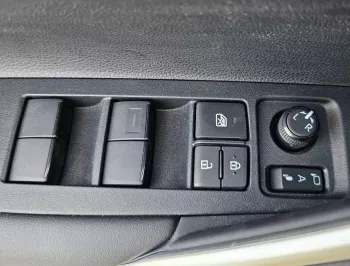 Toyota Corolla Cross Hybrid A/T 1.8L V4 2023 Model Year Gray Color
