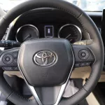 TOYOTA CAMRY HYBRID 2.5L GLE MID A/T PTR - Thumbnail 3