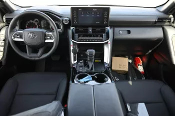 TOYOTA LAND CRUISER 2024 MODEL YEAR 300 SAHARA EDITION GXR V6 4.0L PETROL 4WD AUTOMATIC 