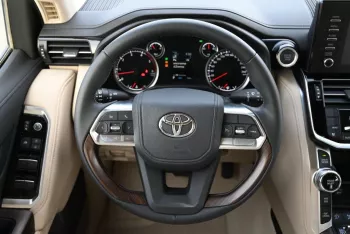 TOYOTA LAND CRUISER 300 2023 MODEL YEAR GXR V6 3.3L DIESEL 7 SEAT AUTOMATIC